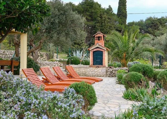 Feriehus Casa Aromatica Maria *