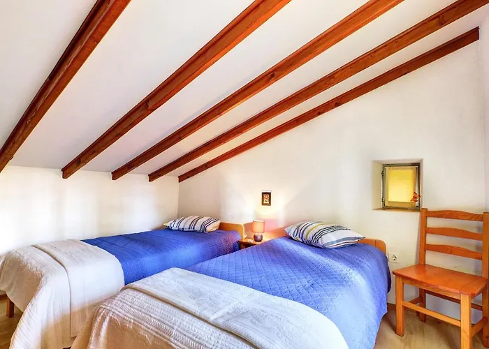 Casa Aromatica Maria Feriehus Mali Lošinj