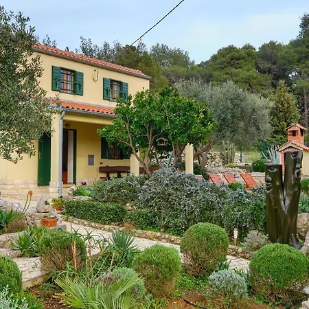 Casa Aromatica Maria * Mali Lošinj