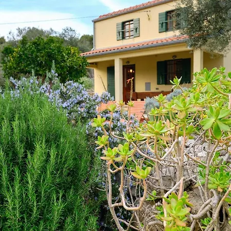 Tatil Evi Casa Aromatica Maria Mali Lošinj