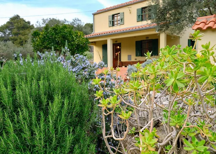 別荘 Casa Aromatica Maria マリ・ロシニュ